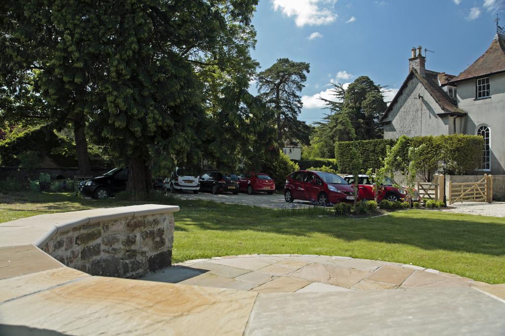 The Beeches Bed & Breakfast 2*